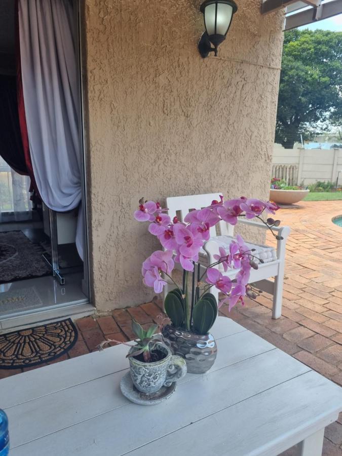 Isabel'S B & B Krugersdorp Exteriér fotografie