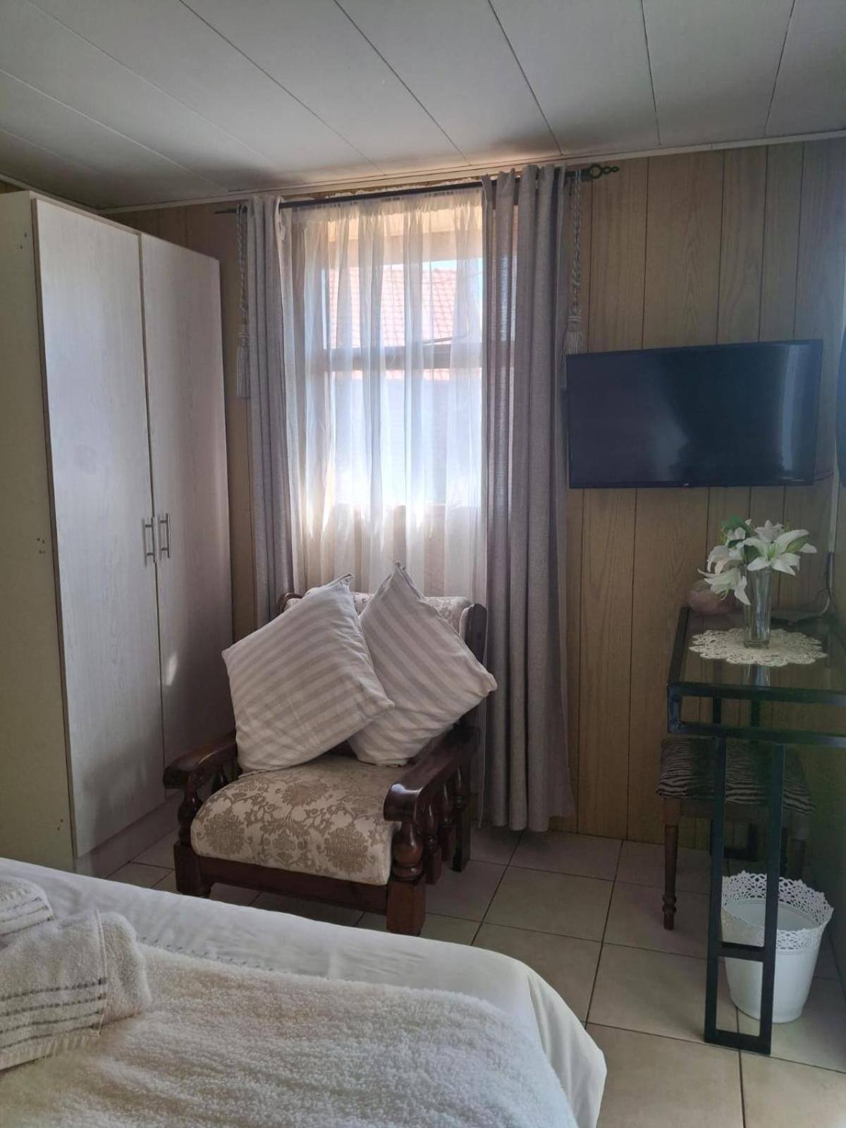 Isabel'S B & B Krugersdorp Pokoj fotografie
